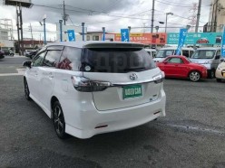 Toyota Wish 1.8 G 2017